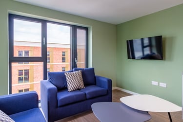 Silver En Suite - Image 7